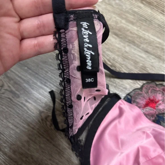 FOR LOVE & LEMONS Zinnia Embroidered High Neck Bra Bralette Crop Top - Picture 6 of 7